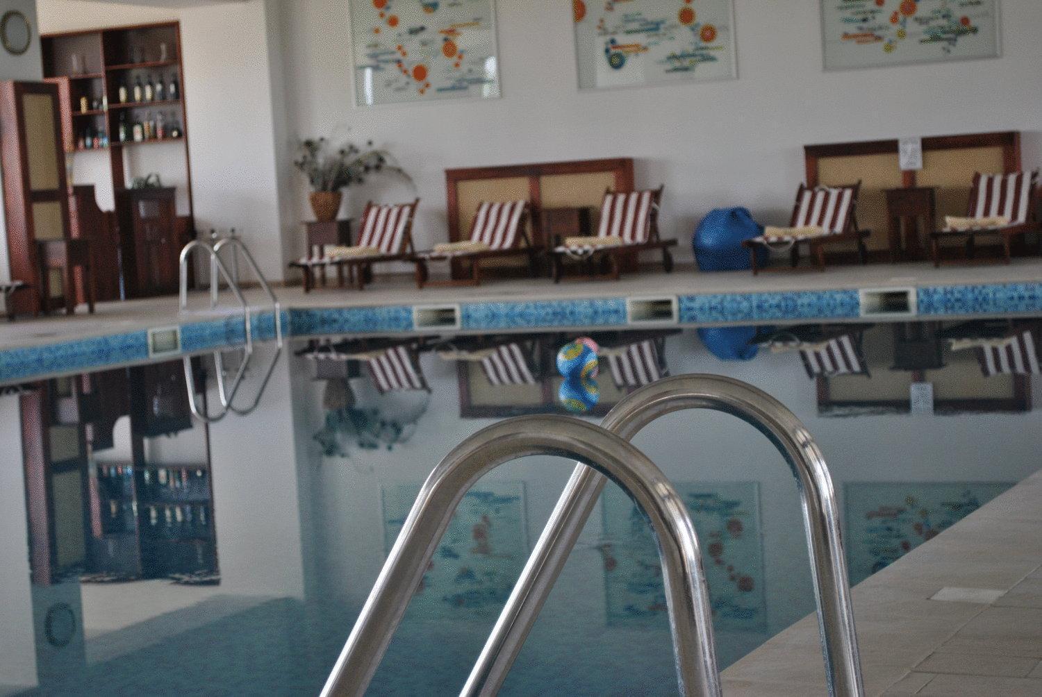 Club Insieme Grand Resort Potlogi Exteriér fotografie